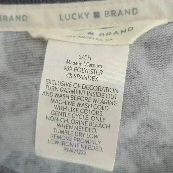 Beautiful LUCKY BRAND Blouse for Women Animal Printed SZ S/CH  Gray Color - Picture 3 of 10